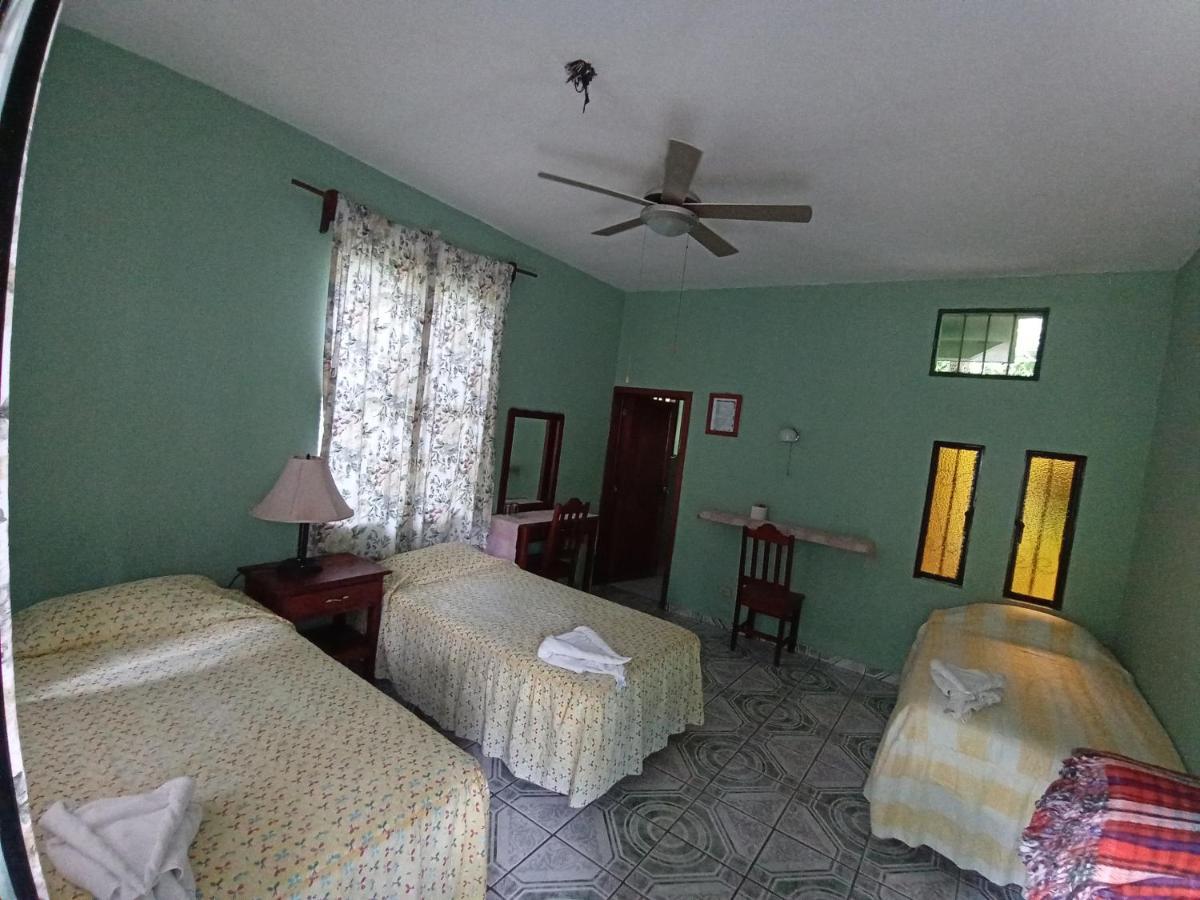 Hotel Cabanas Margarita & Ed Palenque Luaran gambar